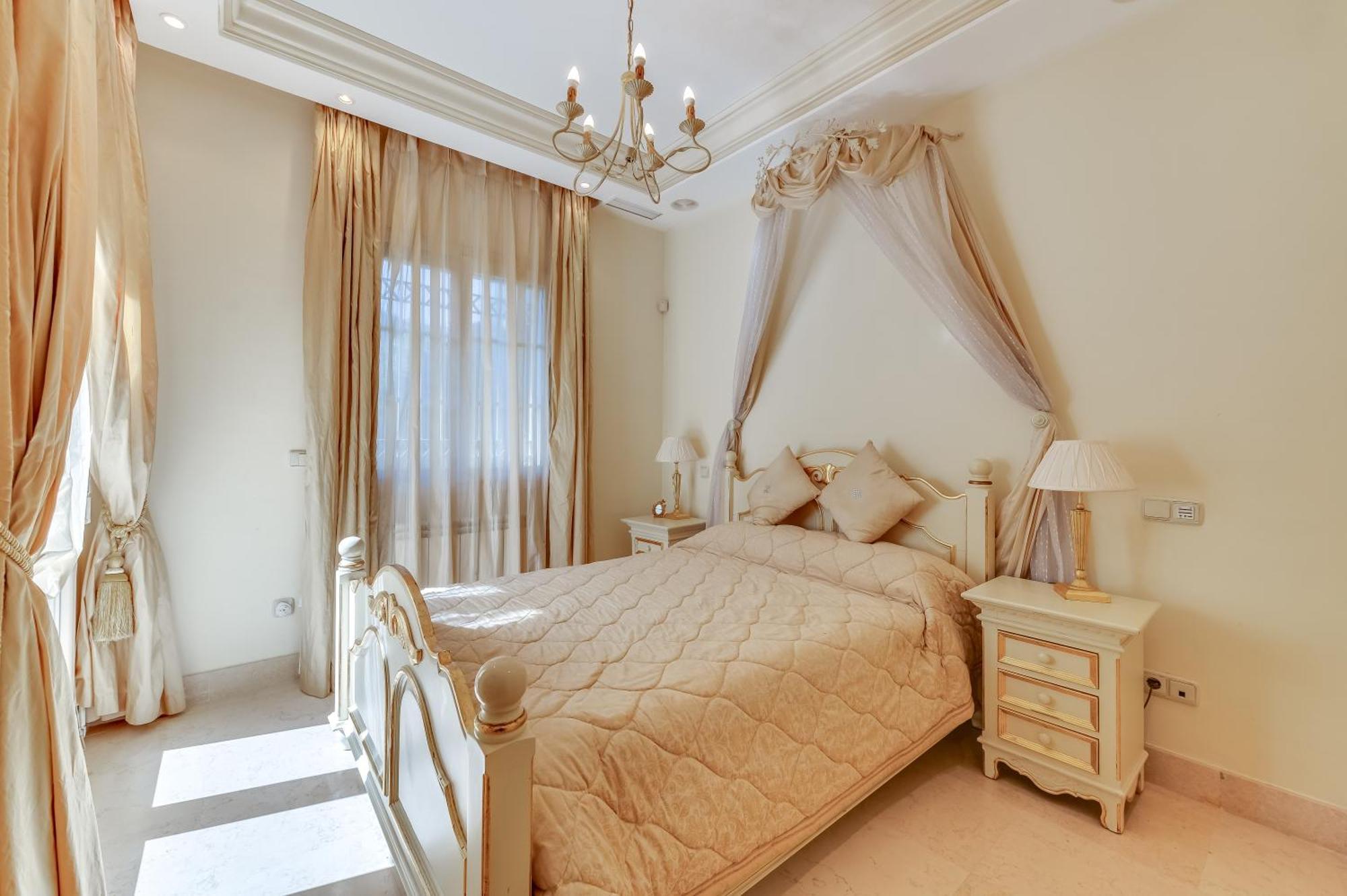 Villa Beachside With Heated Pool